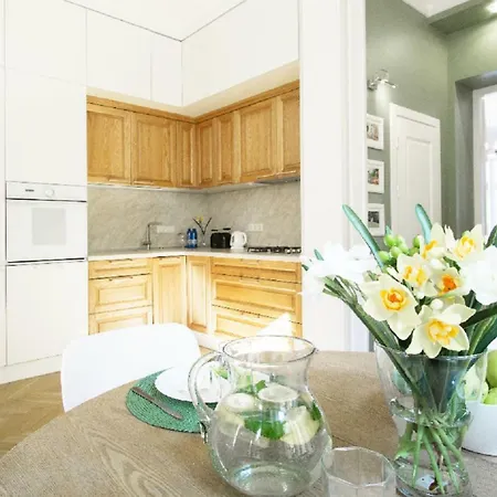 Διαμέρισμα Old Town With Balcony, 7 Sleeping Places, 2baths Βίλνιους